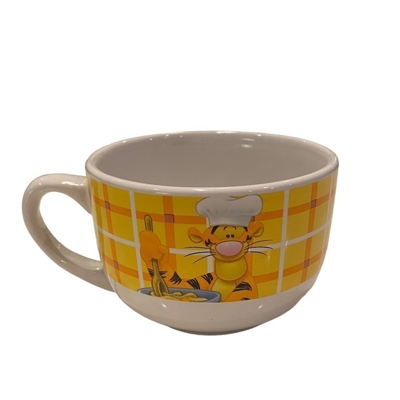 Disney Winnie the Pooh Tigger Wide Soup Mug 16 ounces  By Gibson Ceramic - Picture 5 of 10